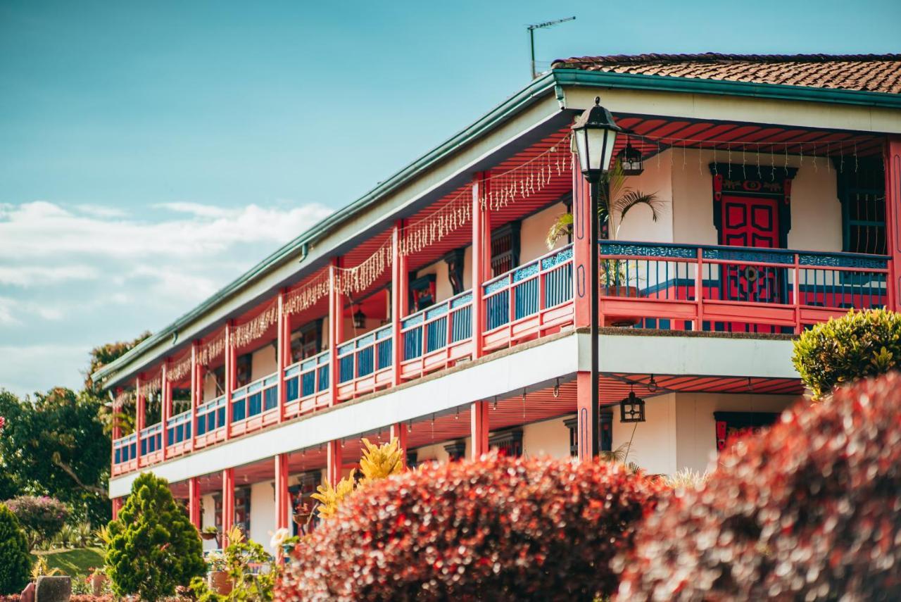 Hotel Arrayanes Del Quindio Монтенегро Экстерьер фото