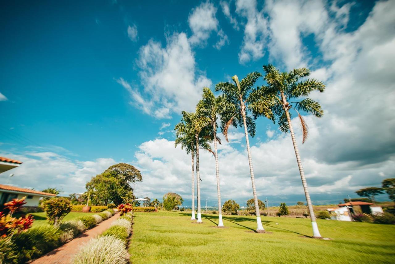 Hotel Arrayanes Del Quindio Монтенегро Экстерьер фото
