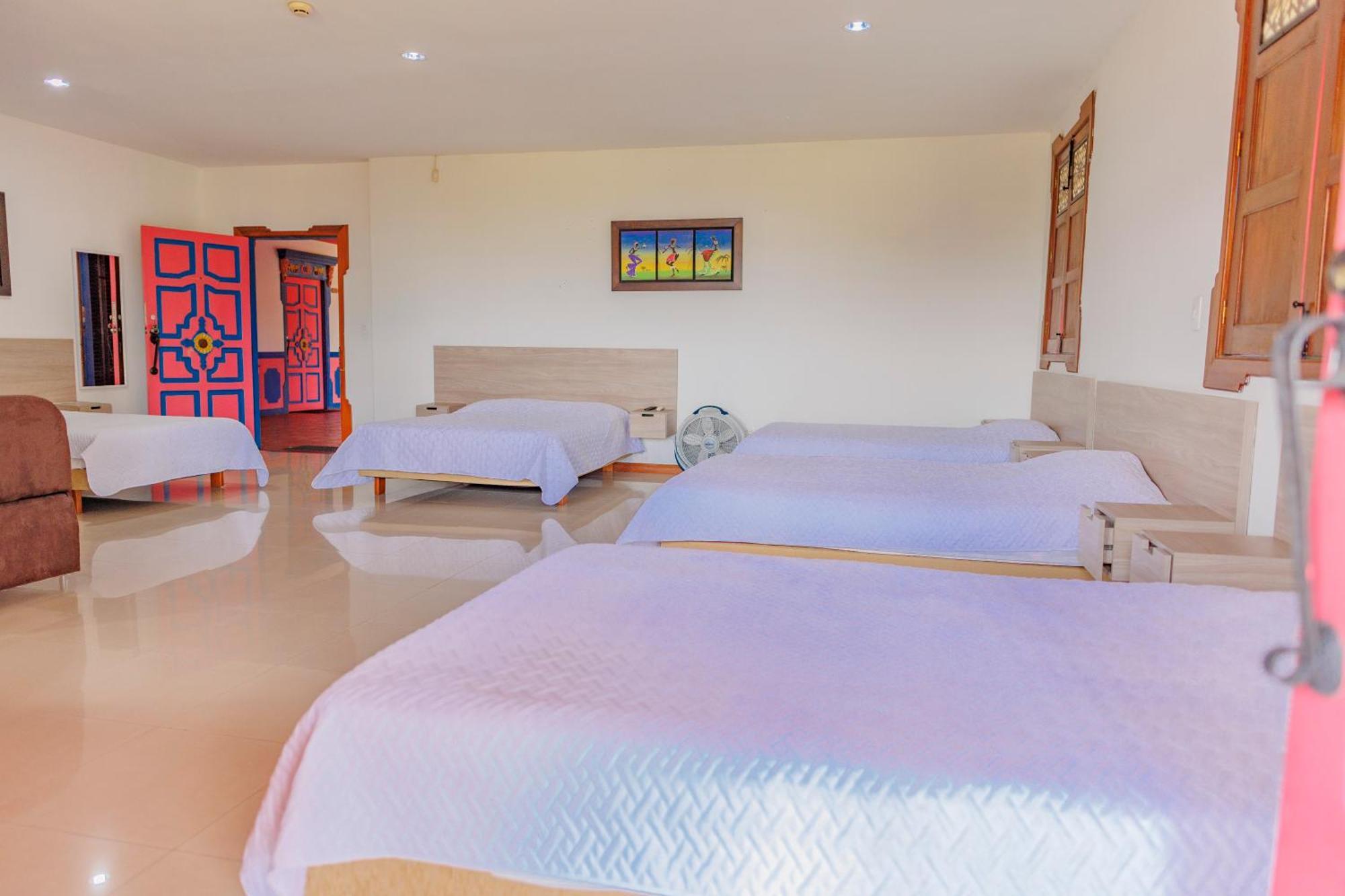 Hotel Arrayanes Del Quindio Монтенегро Экстерьер фото