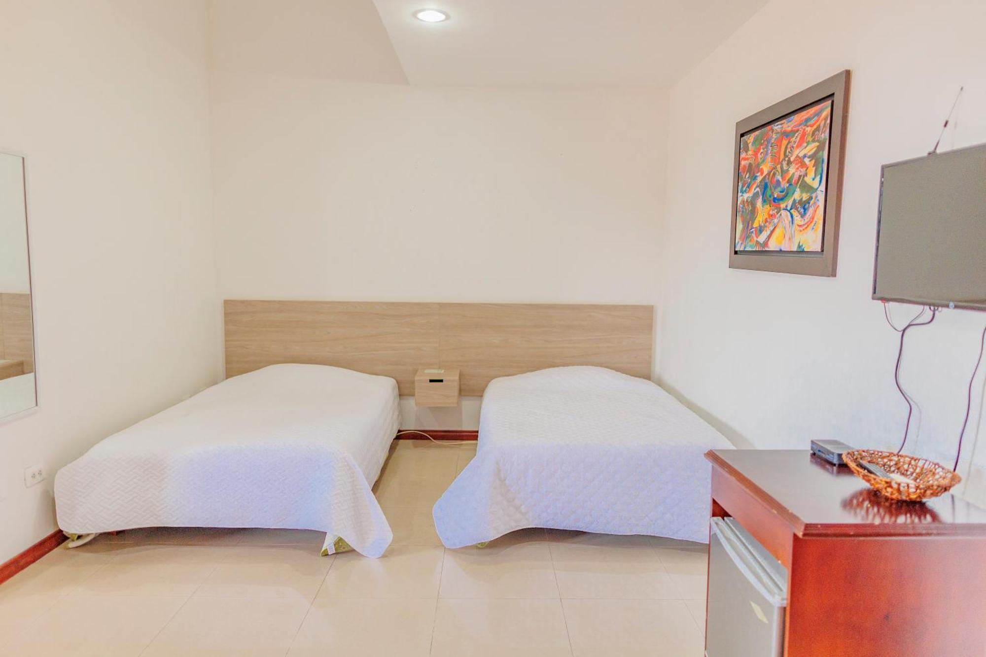 Hotel Arrayanes Del Quindio Монтенегро Экстерьер фото