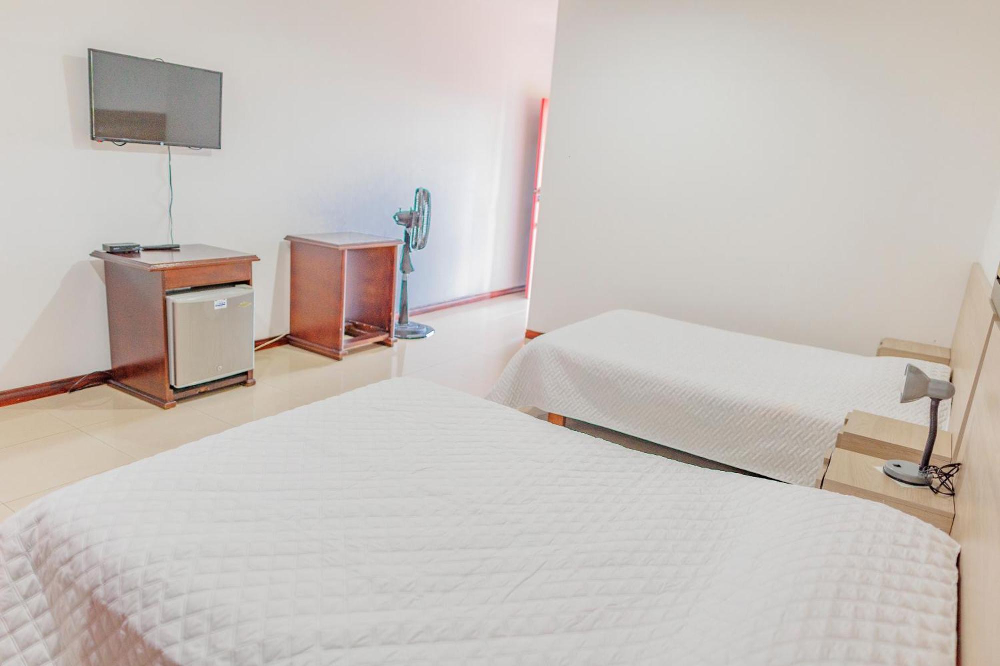 Hotel Arrayanes Del Quindio Монтенегро Экстерьер фото
