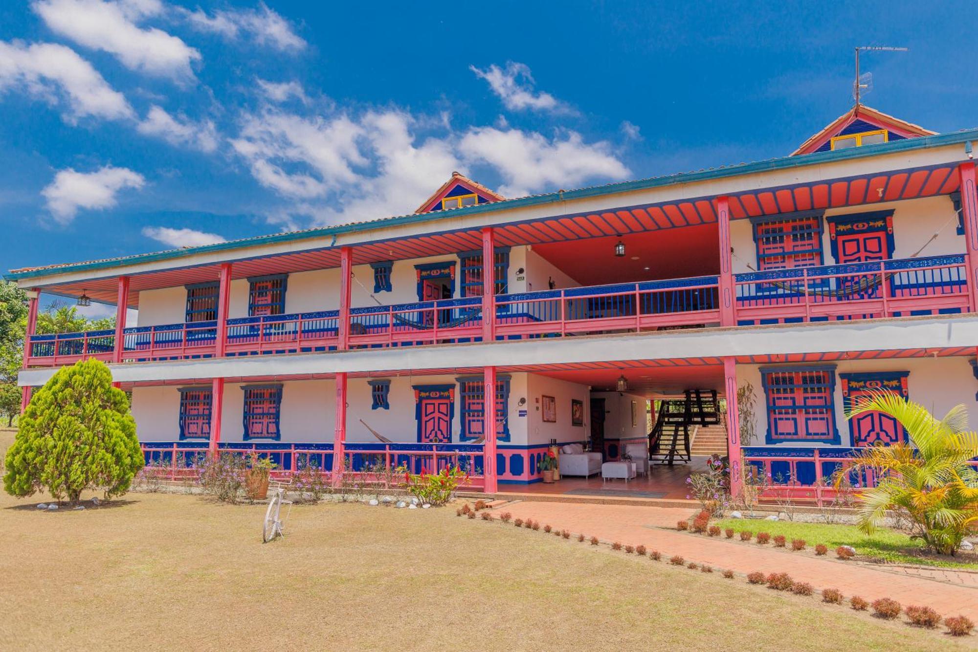 Hotel Arrayanes Del Quindio Монтенегро Экстерьер фото