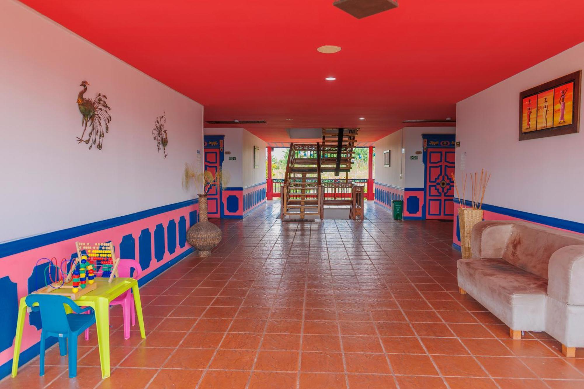 Hotel Arrayanes Del Quindio Монтенегро Экстерьер фото